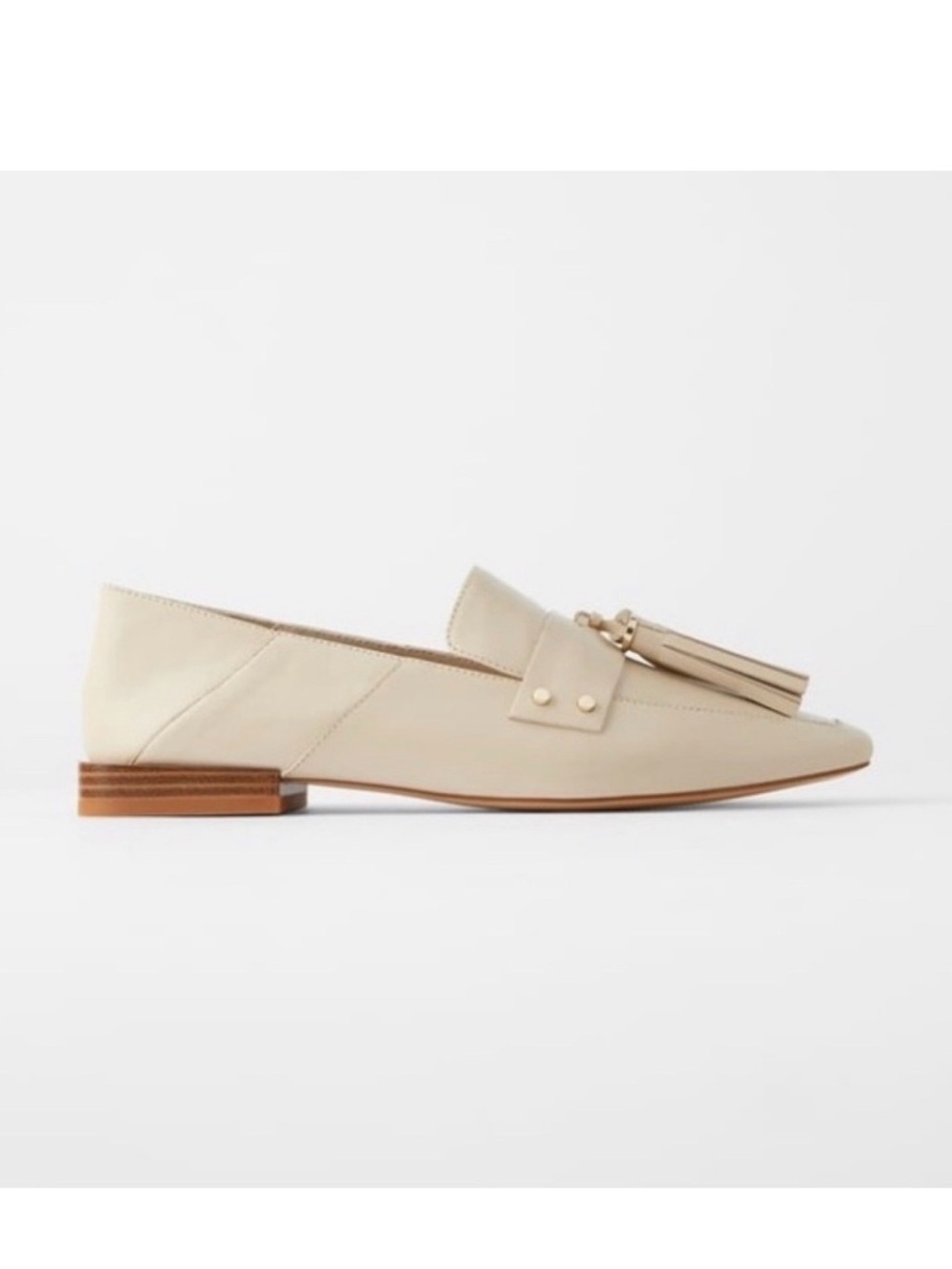 Zara cream soft leather flat tassel slip on neutral loafer size 39
Quiet luxury